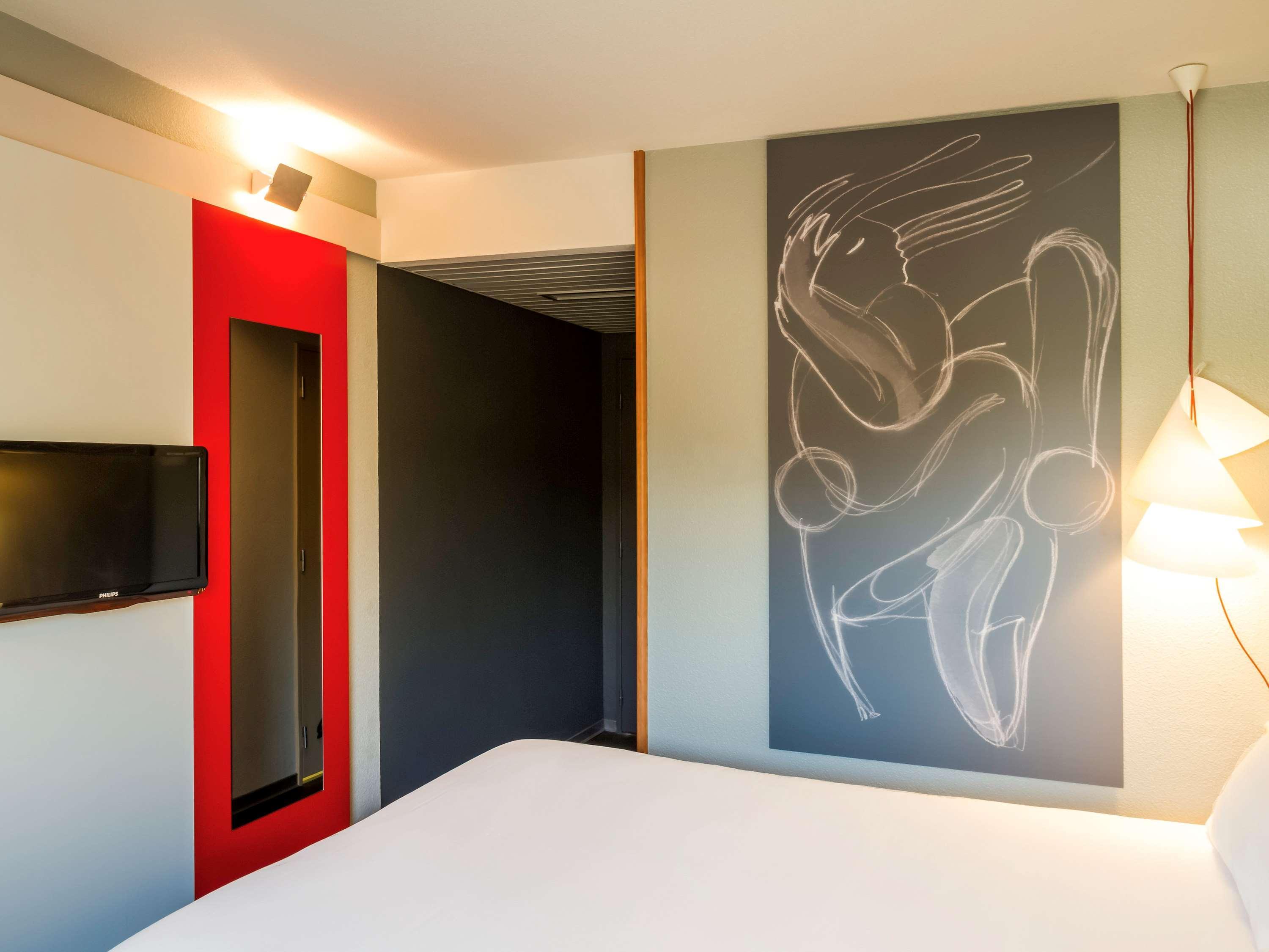 Hotel Ibis Porto Sao Joao מראה חיצוני תמונה