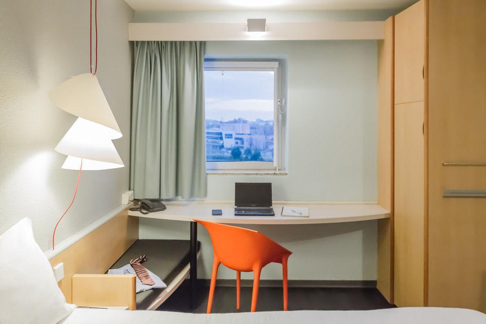 Hotel Ibis Porto Sao Joao מראה חיצוני תמונה