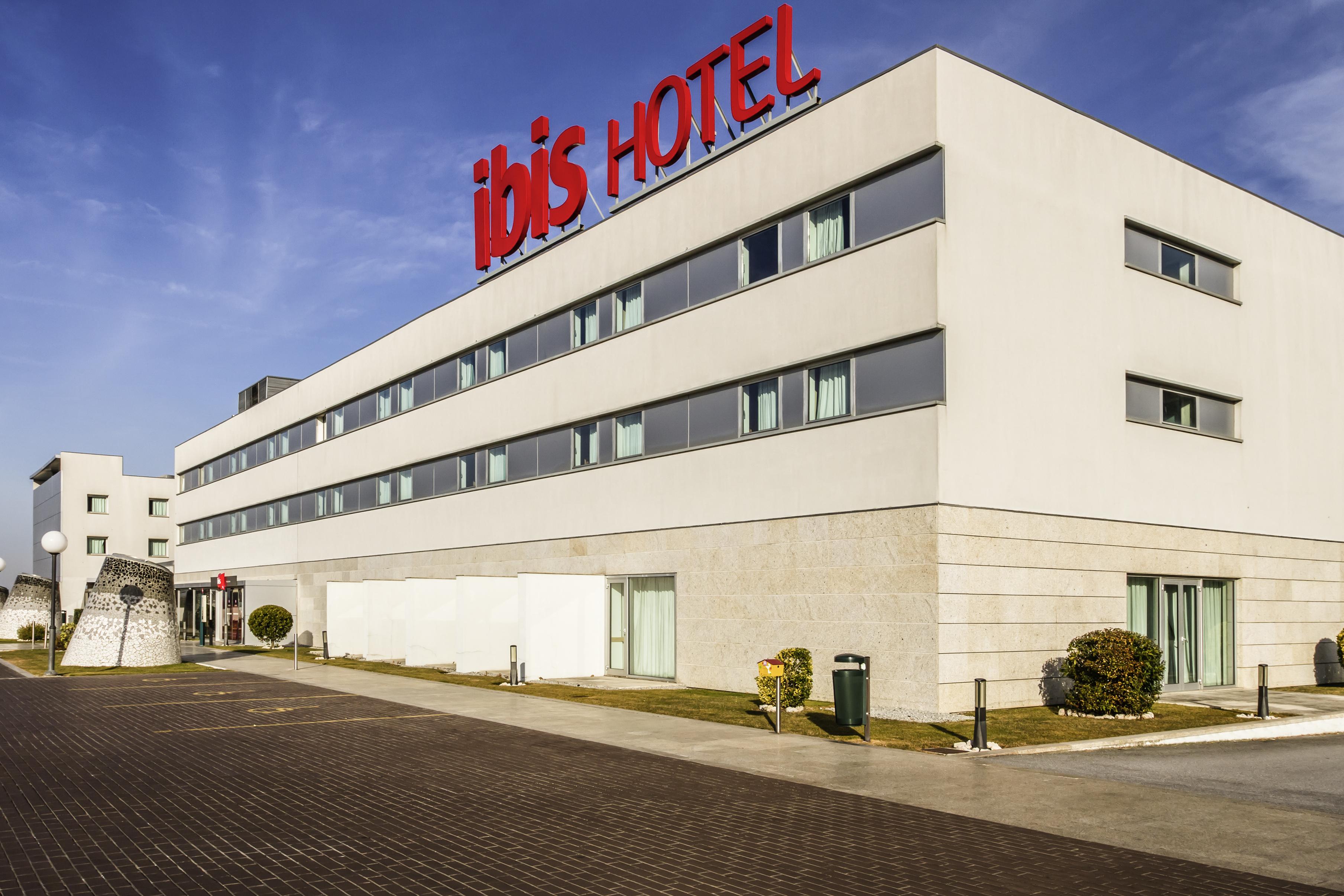 Hotel Ibis Porto Sao Joao מראה חיצוני תמונה