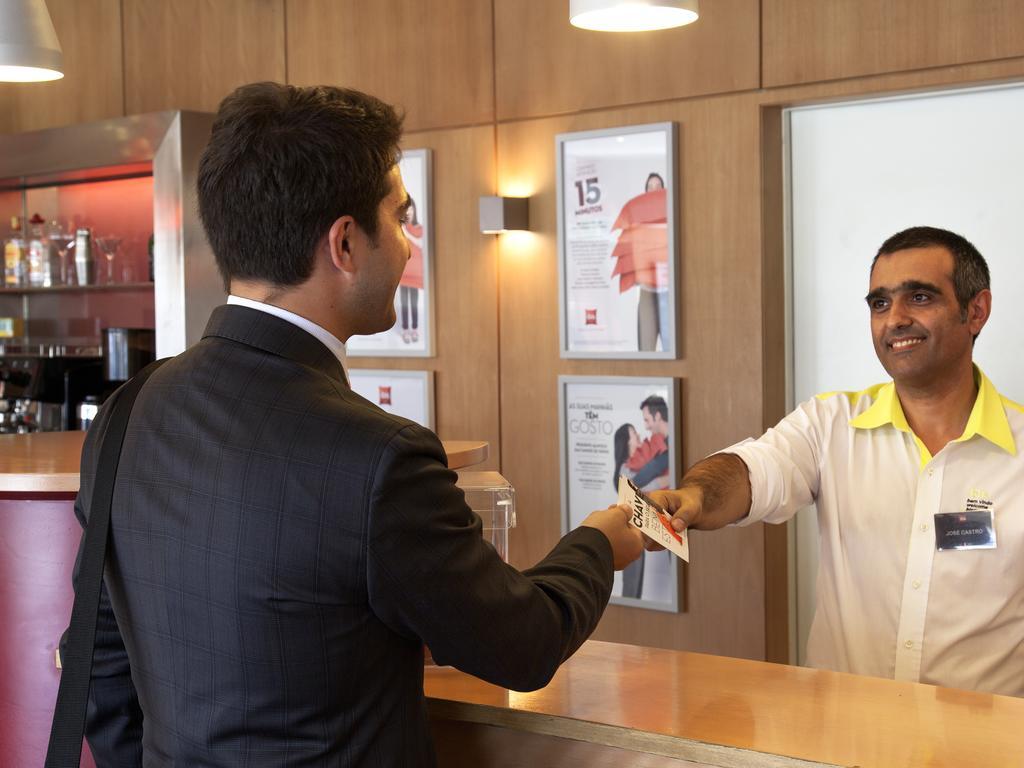 Hotel Ibis Porto Sao Joao מראה חיצוני תמונה