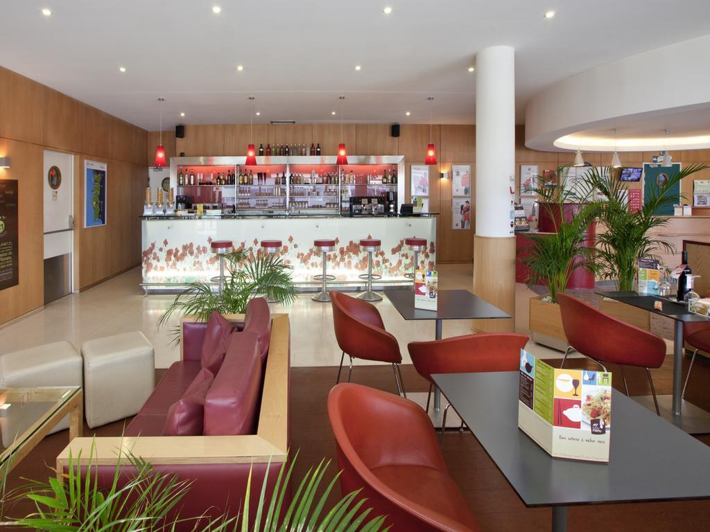 Hotel Ibis Porto Sao Joao מראה חיצוני תמונה